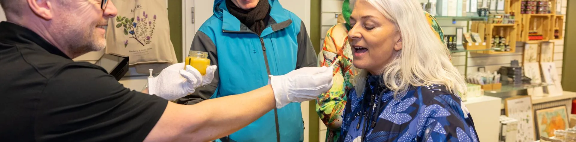 Reykjavik Food Walking Tour (3 hrs/ No pick-up) (6720)