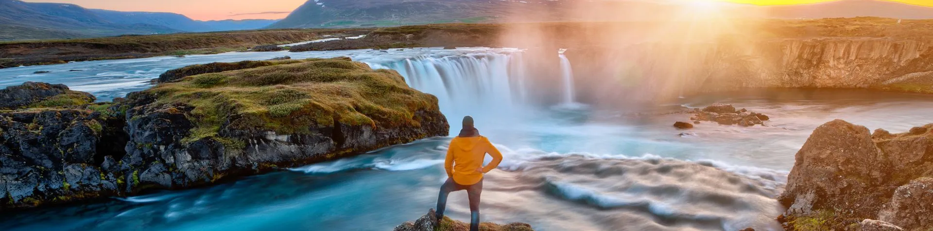 Iceland Full Circle Express, 7/8 nights