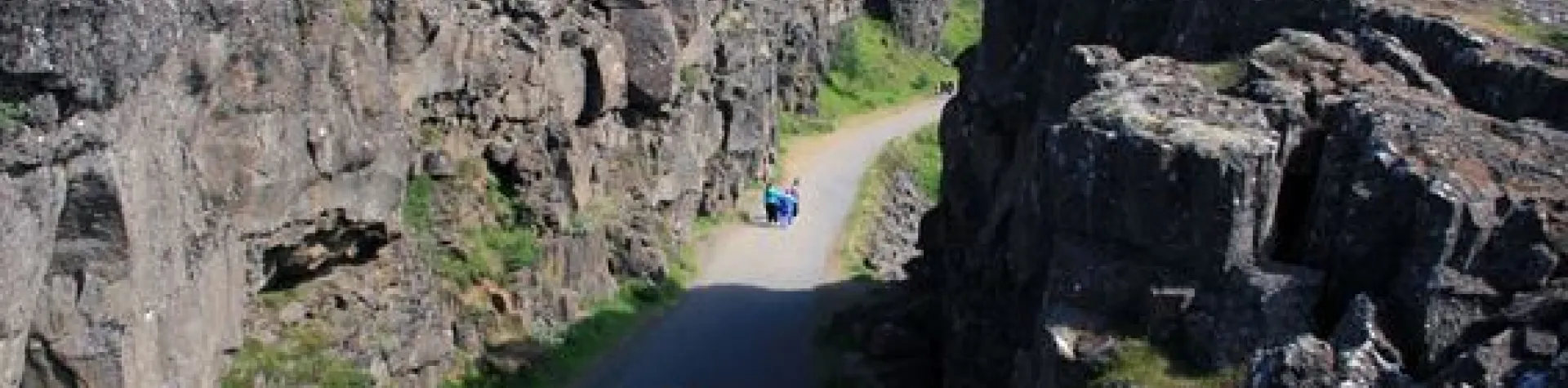 Golden Circle + Rafting pick-up 8 AM/10 hrs - Special rate