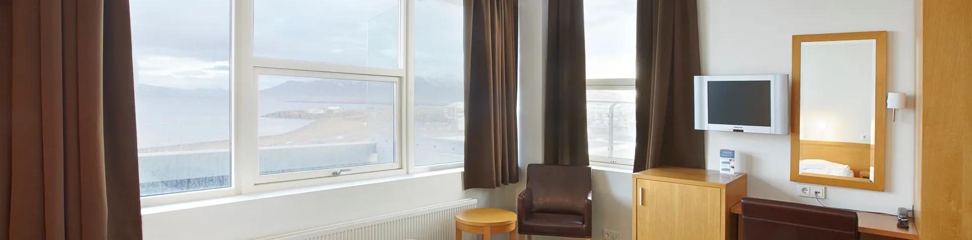 Hotel Cabin