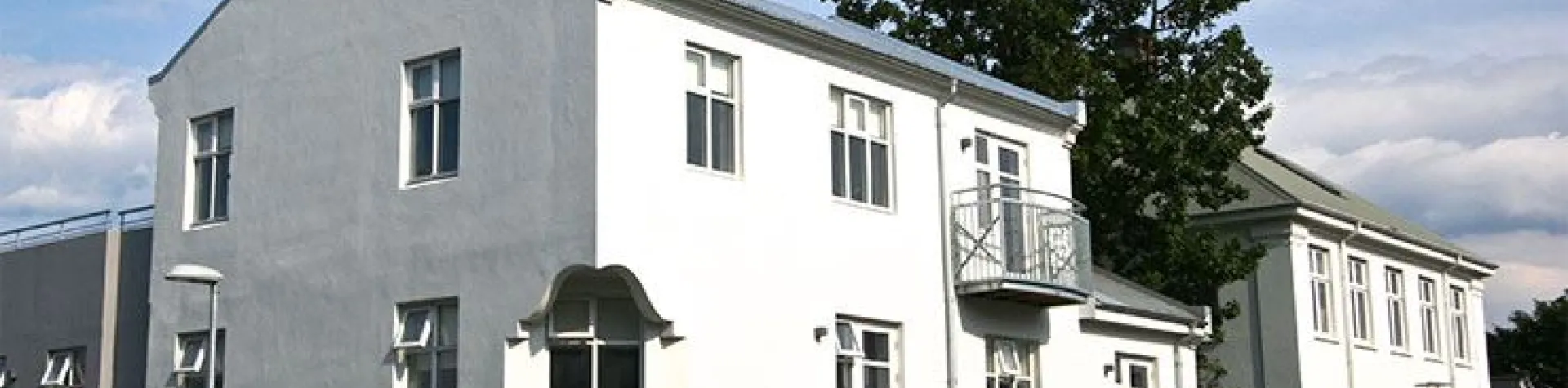 Luna Hotel Apartments