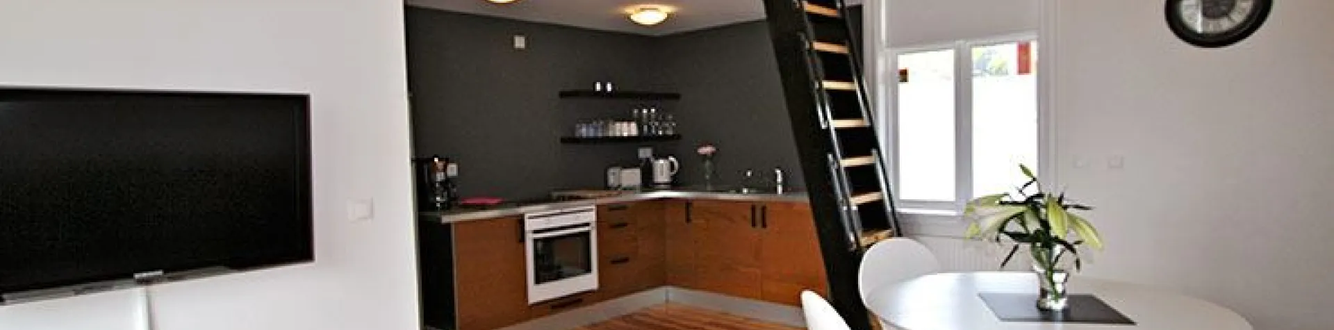 Luna Hotel Apartments