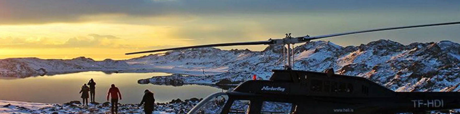Reykjavík summit helicopter tour incl. mountain top (morning/30-45 min) (M04)