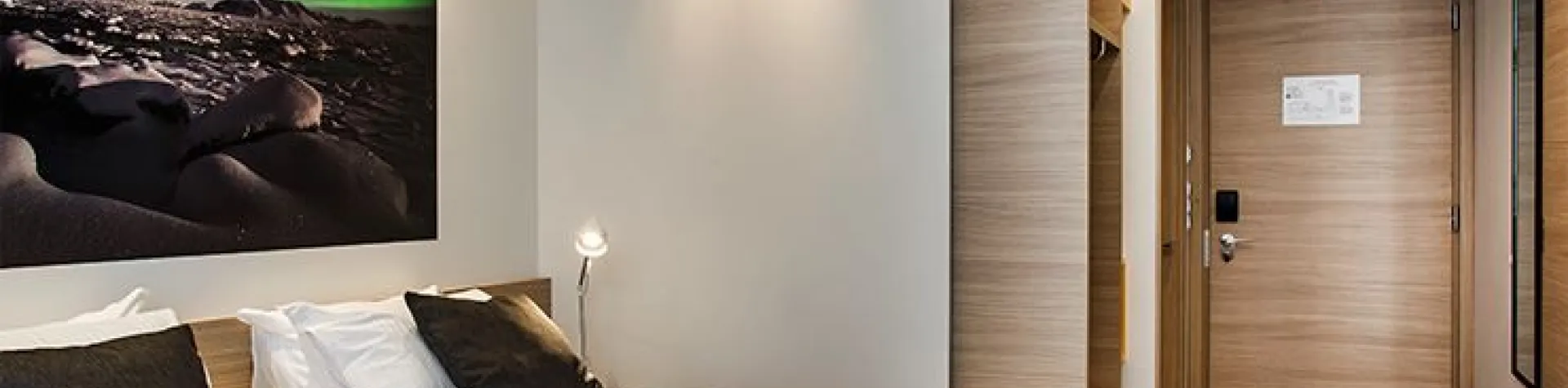 Storm Hotel