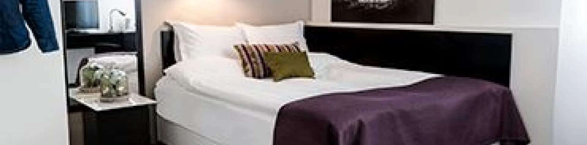 22 Hill Hotel