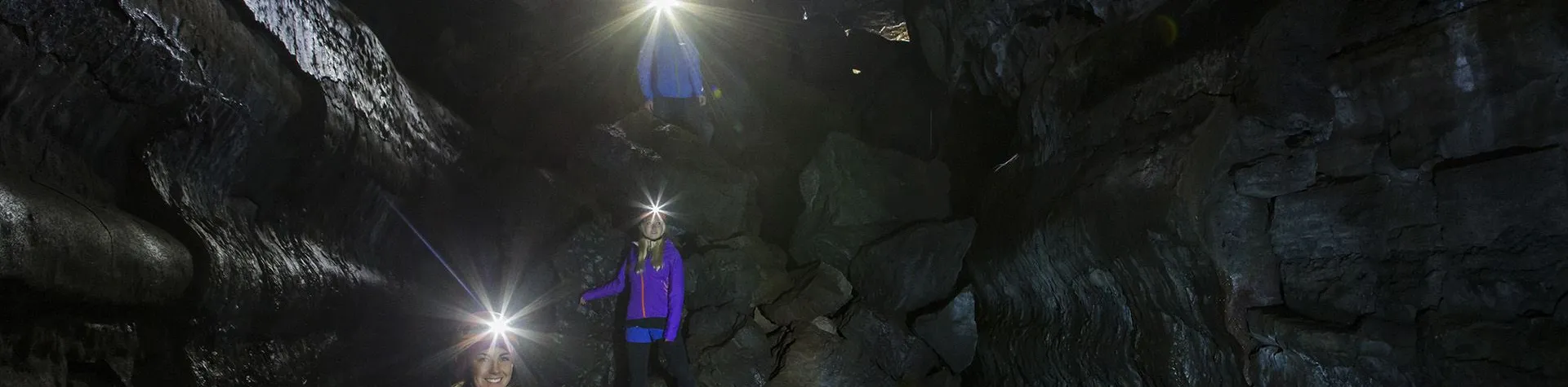 Guided Lava Tunnel Tour (07:45/2.5 hrs) (G09)