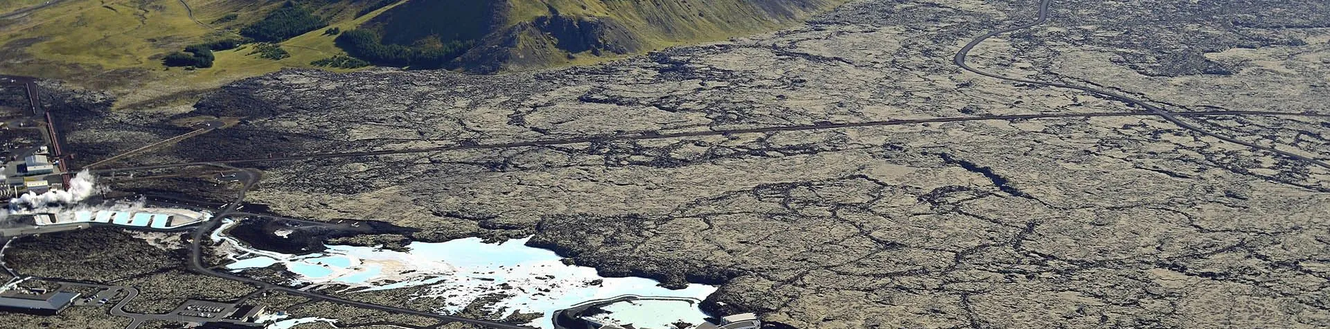 Transfer Keflavik airport – Blue Lagoon (inc. Comfort entrance) – hotel in Reykjavik (A51)