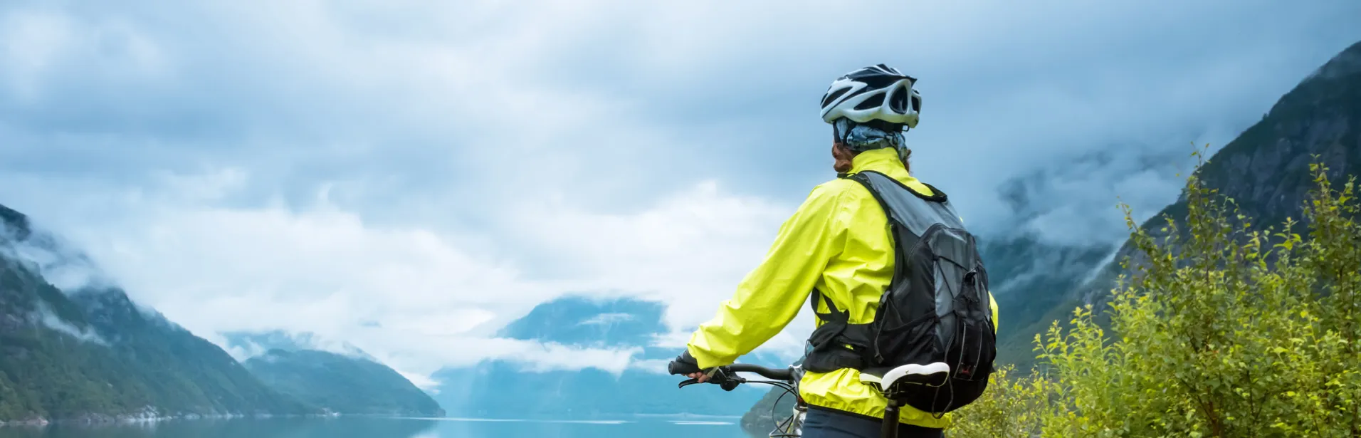 Electric bike tours in Norway.