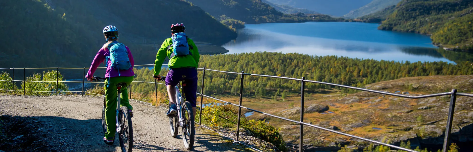 Electric bike tour Rallarvegen in Norway © Sverre Hjornevik/Fjord Norway.